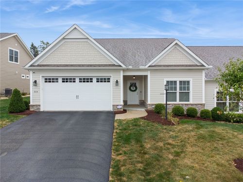504 Allenbrooke Dr, Greensburg, PA, 15601-3520 | Card Image