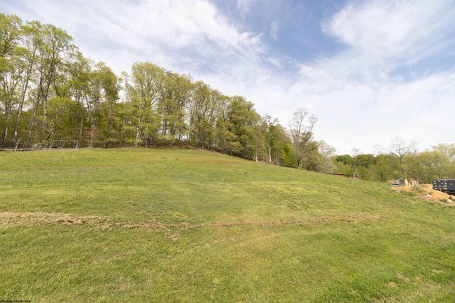 10401 Skin Creek Rd, House other with 4 bedrooms, 3 bathrooms and 3 parking in Horner WV | Image 33