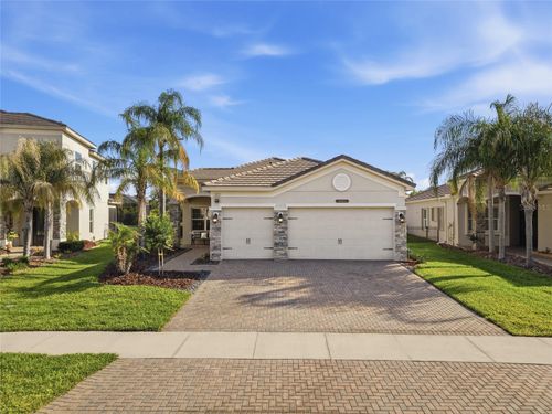 30423 Tristania Ct, WESLEY CHAPEL, FL, 33543-4065 | Card Image