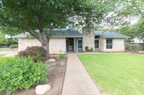 3801 Oak Creek Dr, Austin, TX, 78727-2917 | Card Image