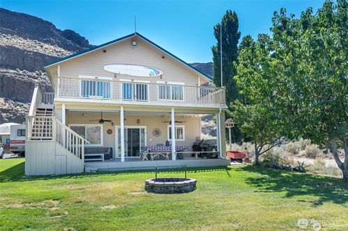 312 River Dr Sw, Quincy, WA, 98848-9338 | Card Image