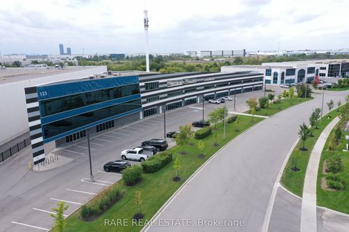 2-133 Milani Blvd, Woodbridge, ON, L4H4M4 | Card Image