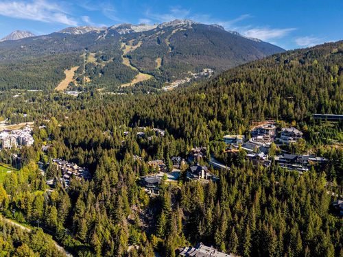 3853 Sunridge Crt, Whistler, BC, V8E0W1 | Card Image