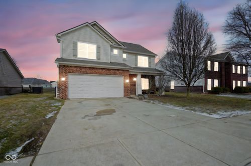 7148 N Chelmsford Dr, McCordsville, IN, 46055-6092 | Card Image