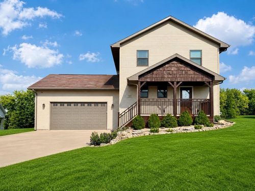 709 East St, Clinton, WI, 53525-9054 | Card Image