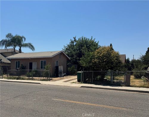 425 S Rose Ave, Farmersville, CA, 93223-1943 | Card Image