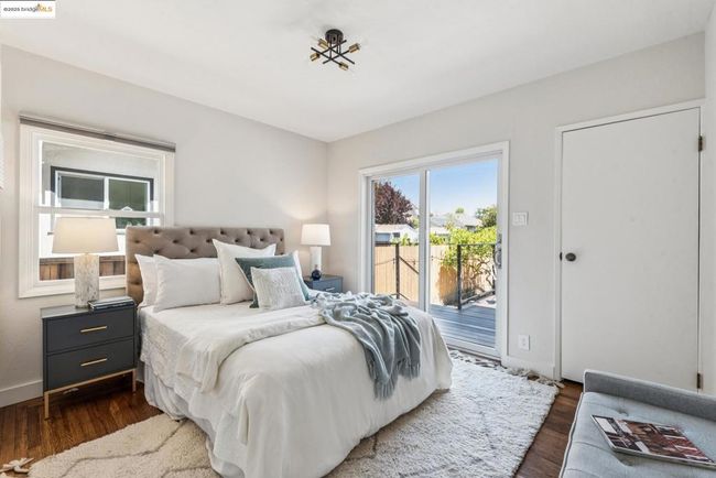 1026 Court St, House other with 4 bedrooms, 3 bathrooms and 1 parking in Alameda CA | Image 14