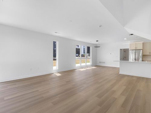 4199 E Hemlock Dr, Oak Creek, WI, 53154 | Card Image