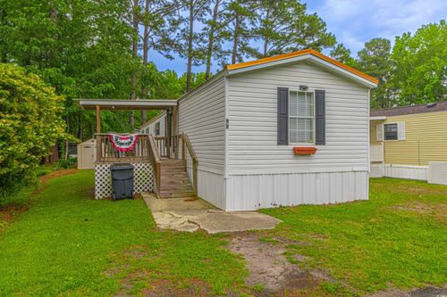 98 Offshore Dr, Murrells Inlet, SC, 29576-7801 | Card Image