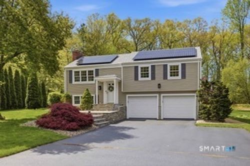 3 Ledgewood Dr, Farmington, CT, 06032-1015 | Card Image