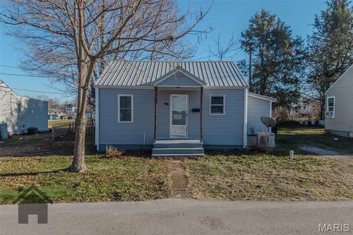 3 Hickory Ln, Lebanon, MO, 65536-3024 | Card Image