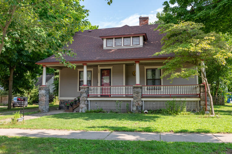 Telegraph St, Dowagiac, MI 49047