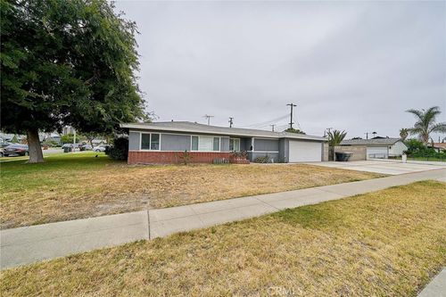 12871 Sungrove St, Garden Grove, CA, 92840-6542 | Card Image