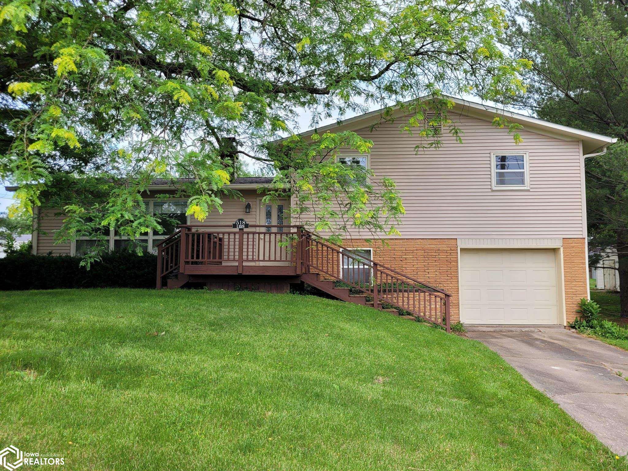 South St, Sigourney, IA 52591