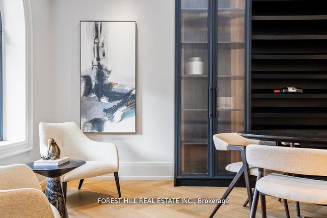 437 Euclid Ave, House attached with 5 bedrooms, 6 bathrooms and null parking in Toronto ON | Image 4