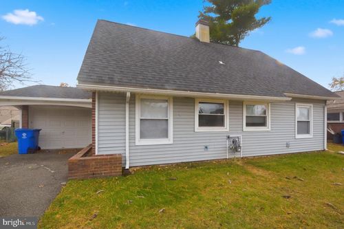 14 Buttercup Ln, Willingboro, NJ, 08046-1523 | Card Image