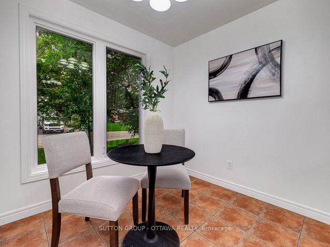 1112 St Germain Cres, House other with 4 bedrooms, 2 bathrooms and 2 parking in Orleans ON | Image 19
