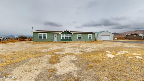 680 Yellow Brick Rd, Battle Mountain, NV, 89820-2438 | Card Image