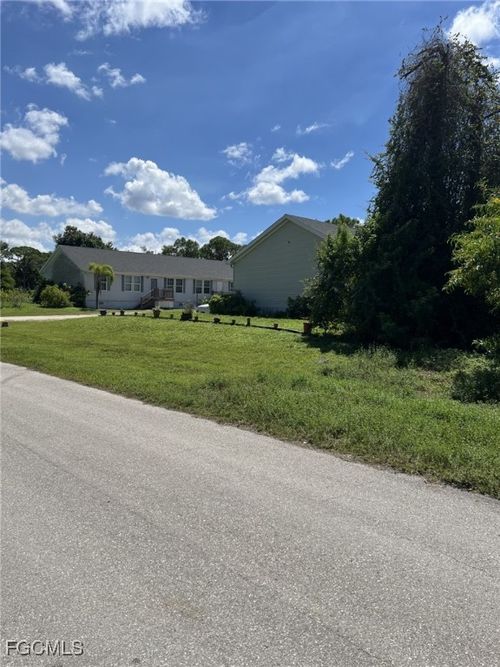 5567 Judith Rd, BOKEELIA, FL, 33922-3483 | Card Image