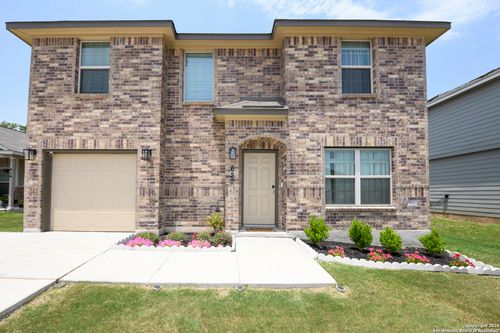 620 Saxon St, Seguin, TX, 78155-2966 | Card Image
