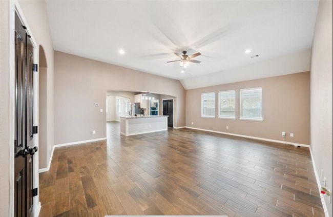 5715 Oakhurst Trl, House other with 4 bedrooms, 2 bathrooms and 2 parking in Pasadena TX | Image 11