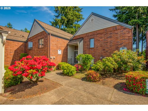 62-15035 Ne Sacramento St, Portland, OR, 97230-8407 | Card Image