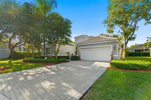 2019 Cove Ln, Weston, FL, 33326-2336 | Card Image
