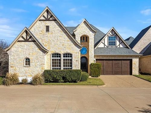 2414 Vineyard Dr, Granbury, TX, 76048-1493 | Card Image