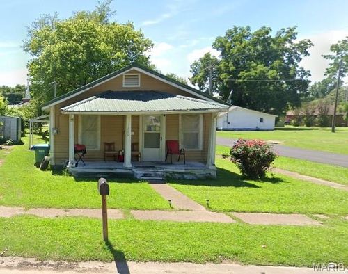 1200 Grand Ave, Caruthersville, MO, 63830-2136 | Card Image