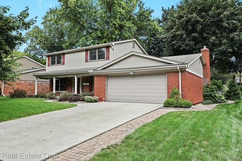 1432 Hartsough St, Plymouth, MI, 48170-2148 | Card Image