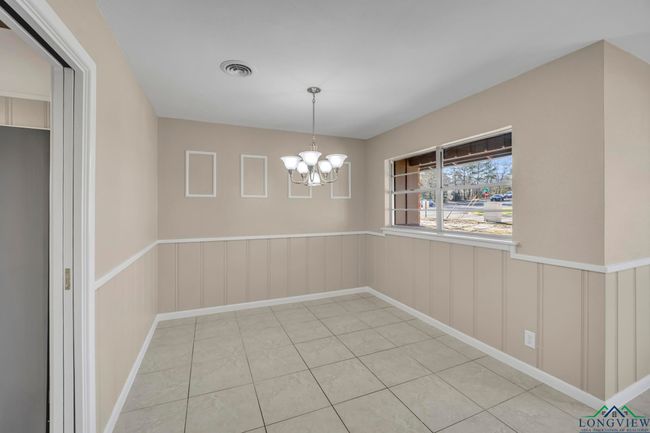 1826 Sybil Ln, House other with 3 bedrooms, 2 bathrooms and null parking in Tyler TX | Image 6