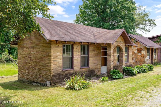 9476 Morgan Co Hwy, Home with 0 bedrooms, 0 bathrooms and null parking in Sunbright TN | Image 5