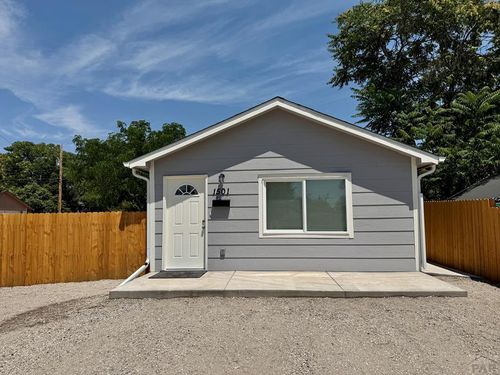 1501 E 11th St, Pueblo, CO, 81001-3216 | Card Image