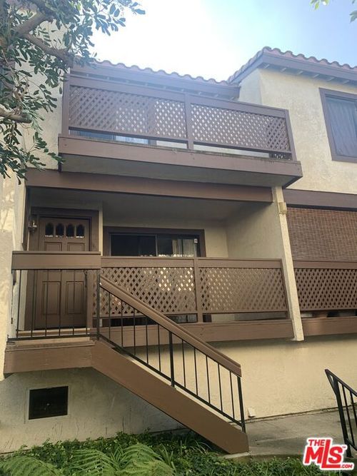 apt-b-3723 Emerald St, Torrance, CA, 90503-3440 | Card Image