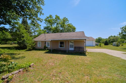 8399 Lake St, Bear Lake, MI, 49614-9688 | Card Image