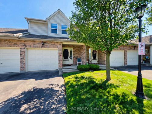 28-5070 Drummond Rd, Niagara Falls, ON, L2E6E4 | Card Image