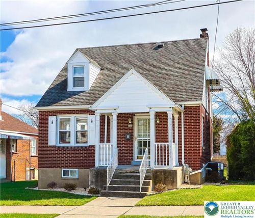 626 12th Ave, BETHLEHEM, PA, 18018-4934 | Card Image