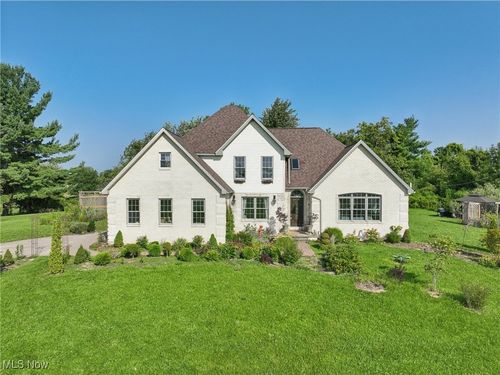 2484 E Smiley Rd, Shelby, OH, 44875-8866 | Card Image