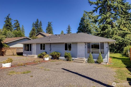 1211 108th St Sw, Everett, WA, 98204-3770 | Card Image