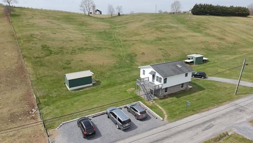 454 Old Airport Rd, Chilhowie, VA, 24319-5685 | Card Image