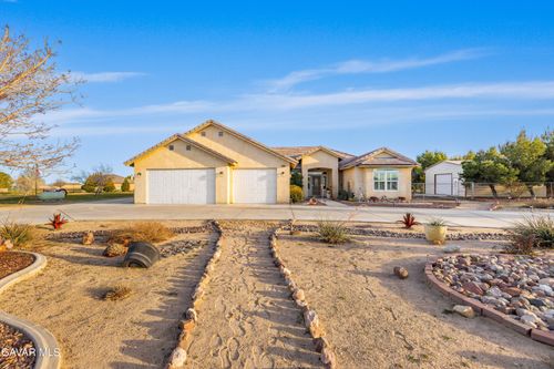 8346 W Avenue D4, Lancaster, CA, 93536-7025 | Card Image