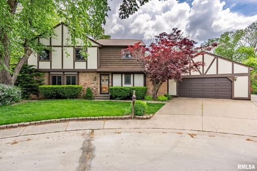 2906 27th Avenue A, Moline, IL, 61265-6920 | Card Image