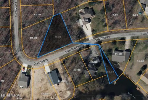 4025 Lone Wolf Circle, Crossville, TN, 38572 | Card Image