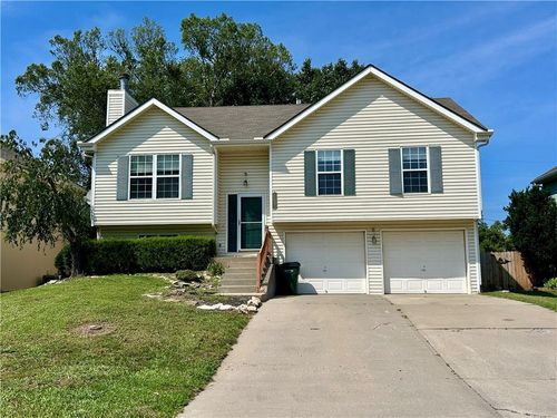 2116 High St, Leavenworth, KS, 66048-2123 | Card Image
