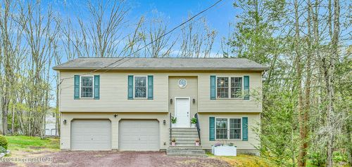 111 Lisa Lake Court, DRUMS, PA, 18222 | Card Image