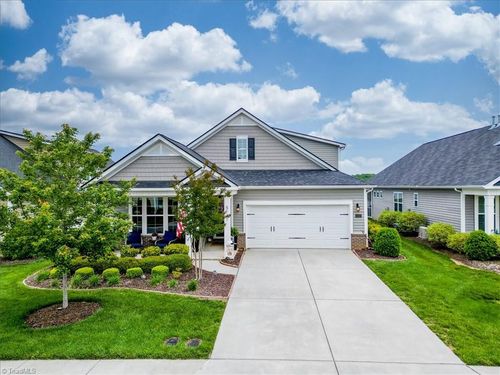 5127 Garnet Hill Dr, Clemmons, NC, 27012-7546 | Card Image
