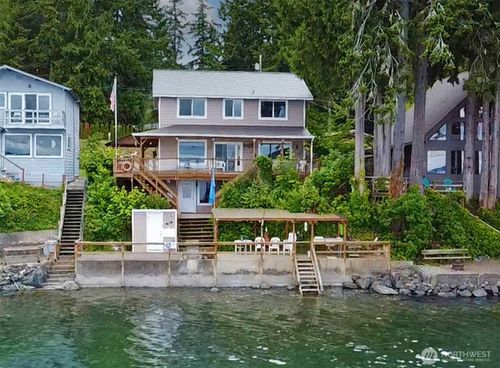 51 Canal Ln, Brinnon, WA, 98320-9511 | Card Image