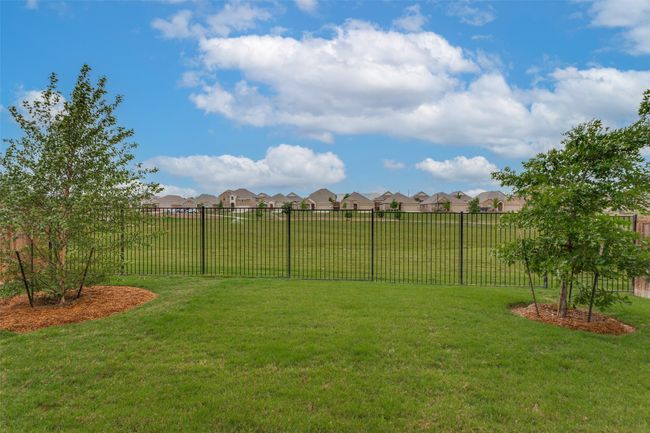 9724 Mountain Laurel Trl, House other with 4 bedrooms, 4 bathrooms and null parking in Crowley TX | Image 25