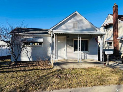 1416 Maple St, Wyandotte, MI, 48192-5510 | Card Image