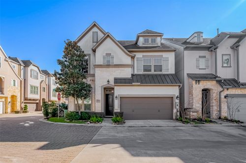 6703 Saxton Manor St, Houston, TX, 77055-1490 | Card Image